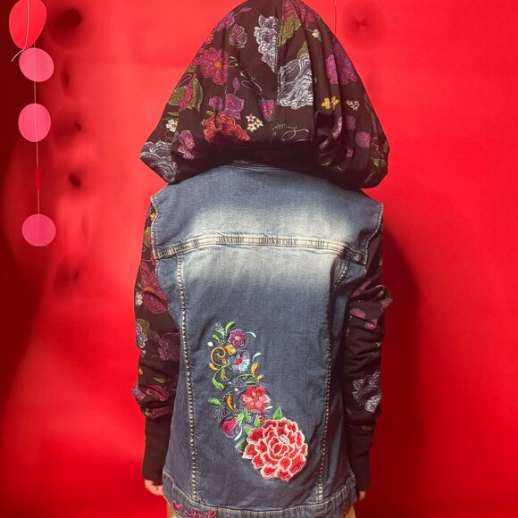 Mexican Embroidered Denim Jacket with Convertible Hood Bag – Modular & Unique - Picture 1 of 12